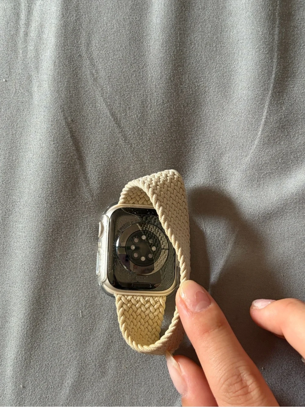 Apple like new